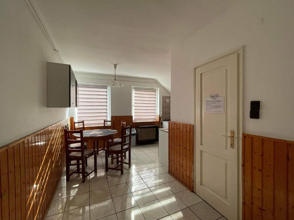 Apartament Kyra Apartman Balatonboglár Zewnętrze zdjęcie